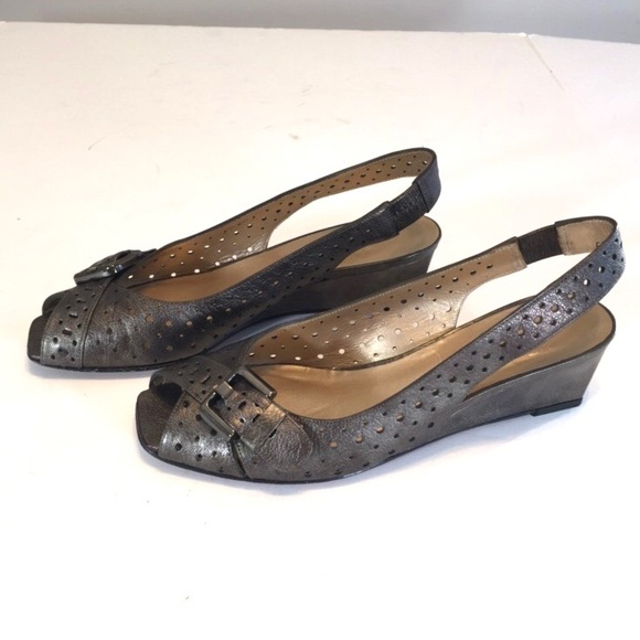 Stuart Weitzman Womens Gray Perforated Leather Wedge Heels Slingback size 6.5 - Picture 3 of 13